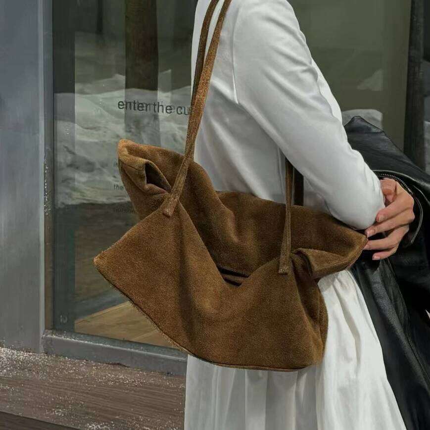 Matte Cowhide Tote Autumn Winter New Armpit Lazy Relaxed Suede Vintage Large Capacity Portable Shoulder Women's Bag 251110