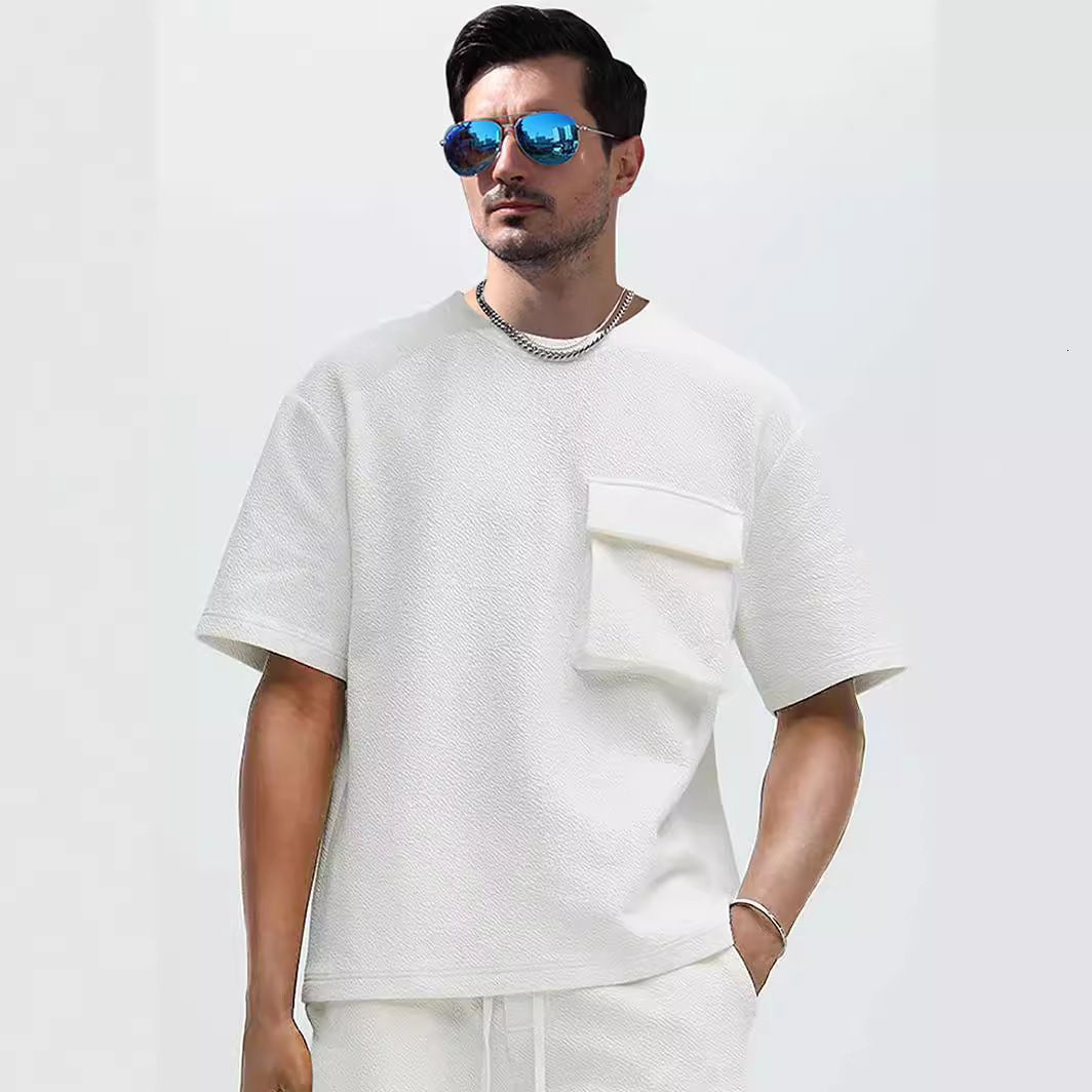 2025 new mens patch pocket wrinkled fabric round neck casual loose 5-point sleeve top