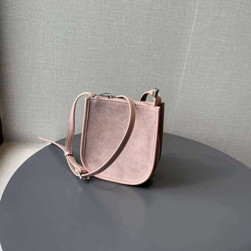 New Mini Fahsion Bucket Shoulder Leather Deer Skin Phone Lightweight Travel Shopping Slant Bag Vintage Girl Bag St251110