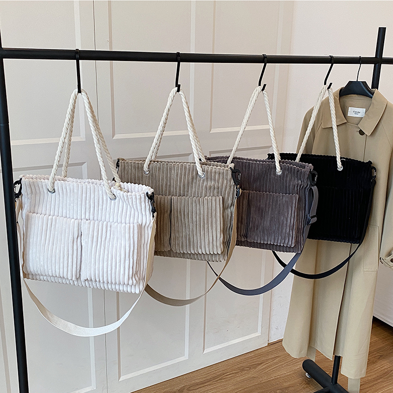 Ladies' Spring Retro High end Wide Shoulder Bag Casual Simple Versatile Crossbody Bag High end Commuting Leisure Bag Shopping Bag Versatile Ladie