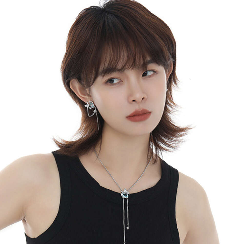 Original Blue Zircon Butterfly Tassel for Women Unique and Beautiful Niche Design High-end 925 Silver Needle Earrings