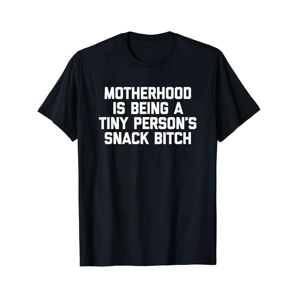 Designer T shirt Mothers Day Amazing Mom Gets Hugged Shirt Men Gift for Her - 220g T shits