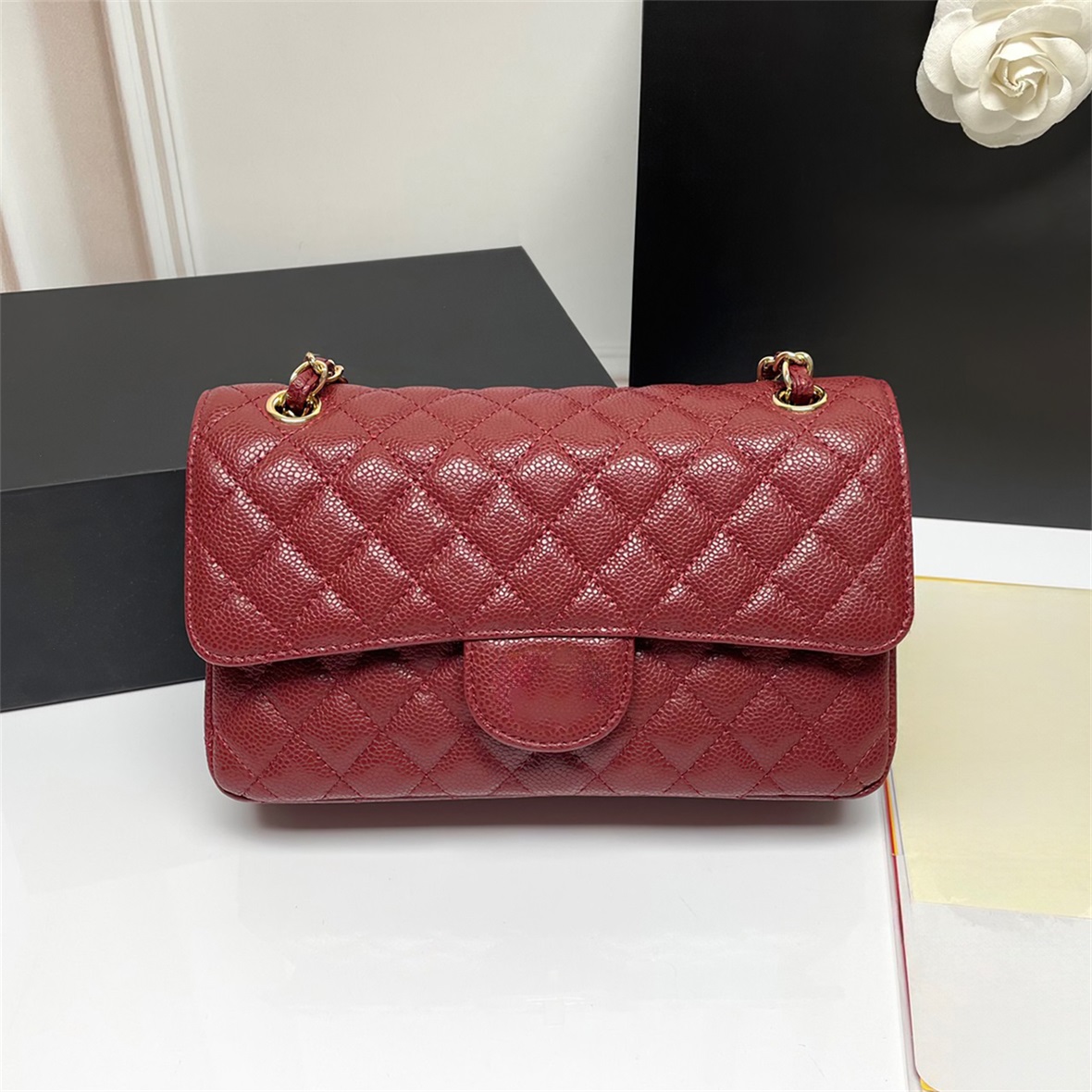 Designer bag messenger bag handbag Women Leather Handbags Womens crossbody fashion Clutch Shoulder bags gold Metal Classic Flap Baguette chains bag
