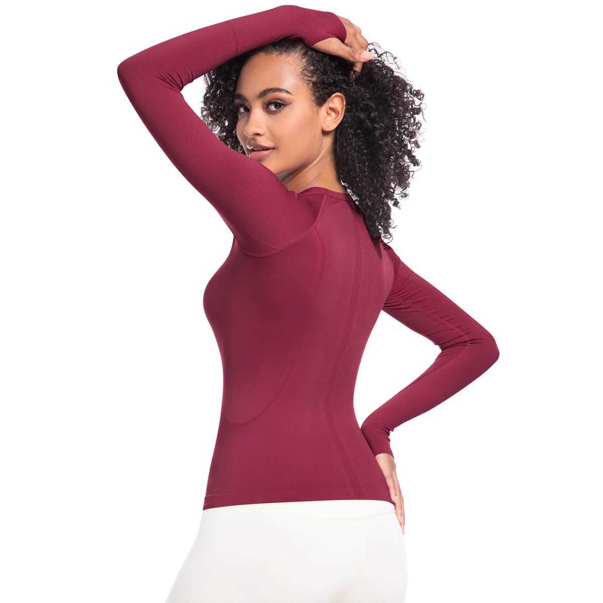 Womens long sleeved running sweatshirt breathable gym sweatshirt womens sportswearXJ250410
