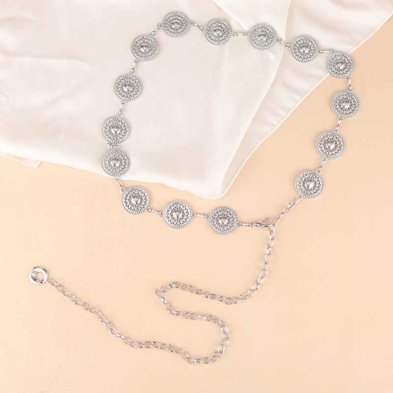 Gold adjustable buckle long waistband dress with fashionable body chain suitable for vintage style open metal X250410