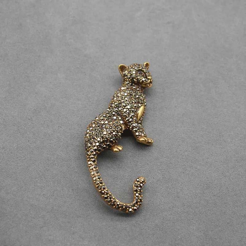 Vintage Animal Gem Brooch - Antiqued Leopard Brooch Understated yet Dramatic 3D Antique-Style Pin M168W251110