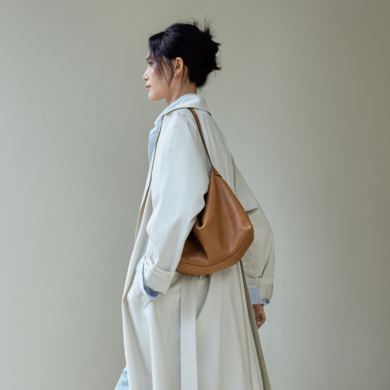 Leather texture armpit classic winter new item light luxury multifunctional shoulder bag designer crossbody bag women's dumpling bag