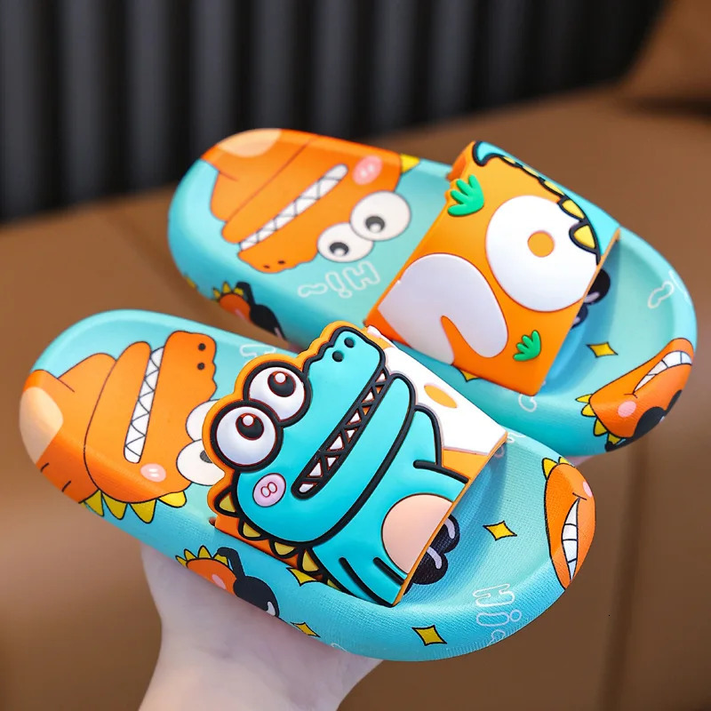 Cartoon dinosaur childrens slide boys and girls casual shoes flat beach water shoes indoor soft children cute flip cover 250409