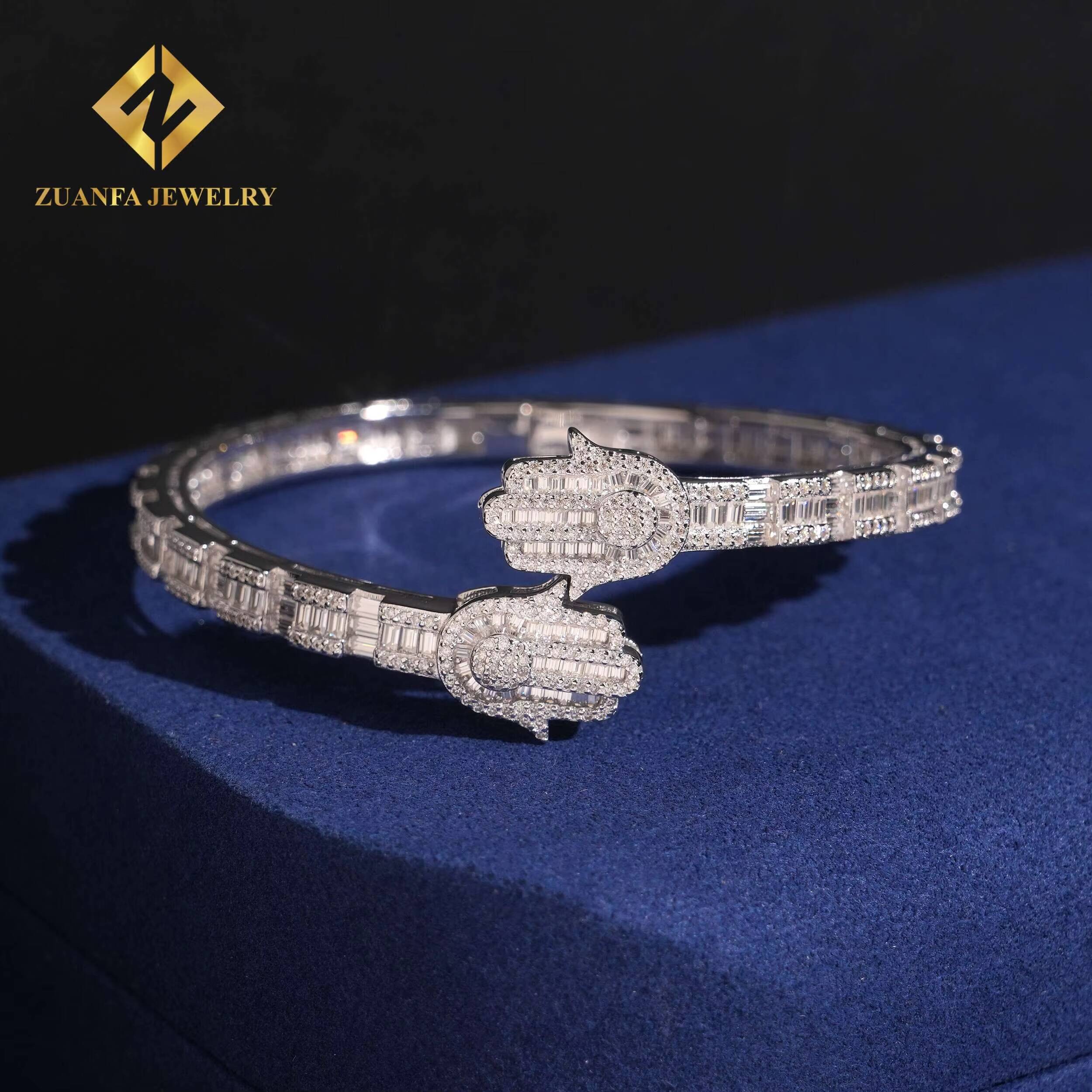 New Arrival Designs Moissanite Bracelet 925 Silver Hand Shape Pass Diamond Tester Moissanite Womens Bracelet Hot Sale with GRA