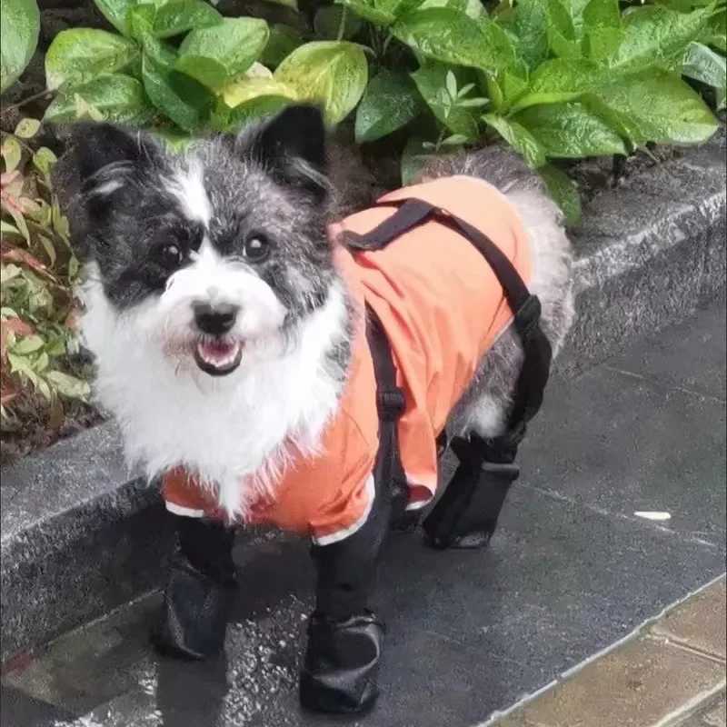 Pet outdoor rain shoes small and medium-sized dog shoes dust-proof and waterproof dog shoes soft soled foot covers Black pet products T2504010