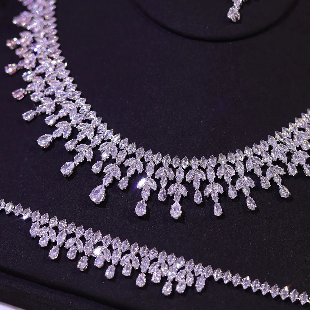 ZY UNIQUE Dubai Jewelry Sets Leaf Bridal Necklace Earring Set 5A Cubic Zirconia Femme Ladies Wedding Accessories 250409