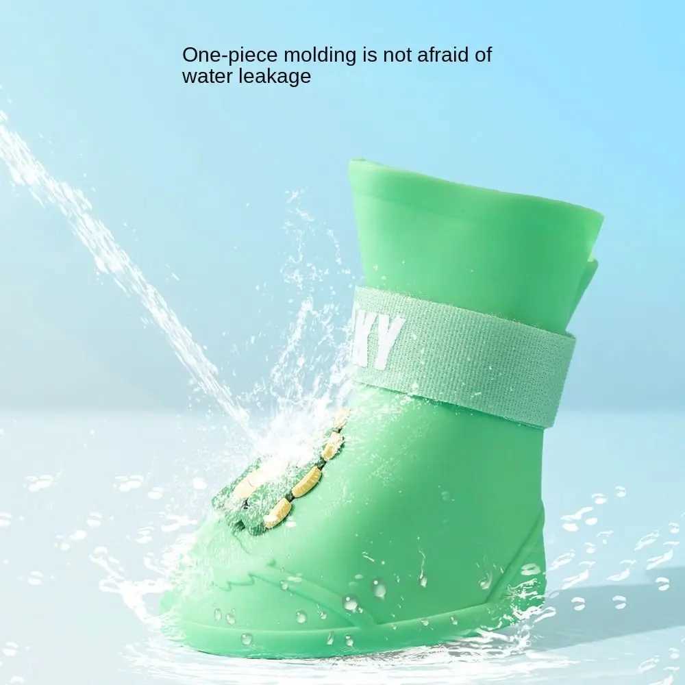 New Arrival 4 pieces of anti slip pet rain shoes new waterproof outdoor shoes socks pet silicone boots dog ankle boots Z250410