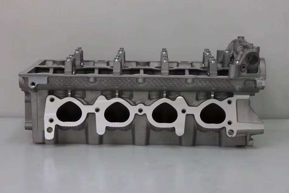 55568363 55571690 Auto Engine Parts F18D4 Empty Cylinder Head for Chevrolet Cruze 1.8L