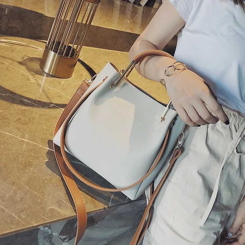 New Fashionable Korean Style Large Capacity Shoulder Handbag Crossbody Bucket Bag for Women K251110