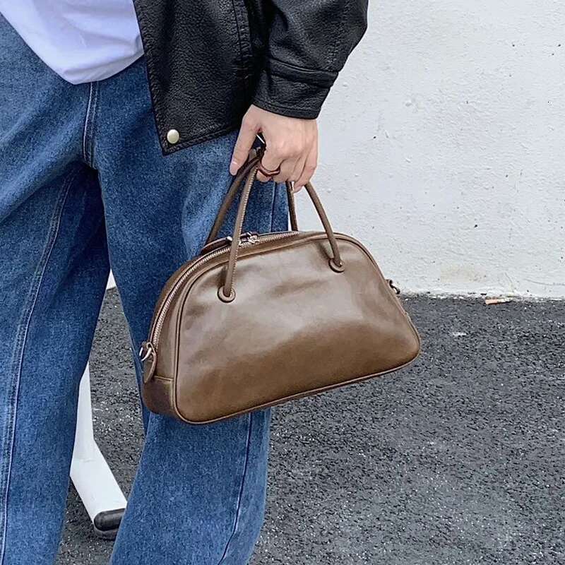 Motingsome Retro 100% Calfskin Women Designer Bag Natural Plant-Tanned Leather Cowhide Satchel Lady Pillow 2025 New