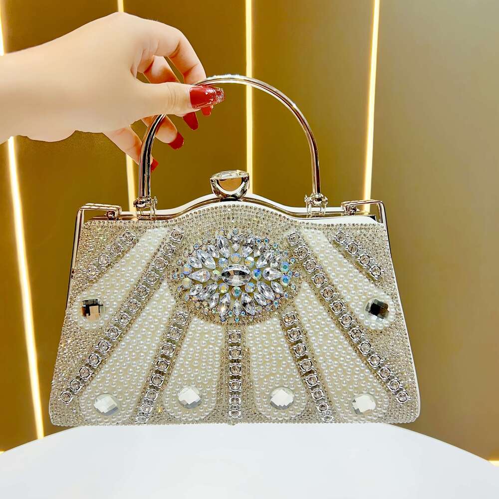 Fashion versatile evening bag, exquisite handbag, crossbody bag with rhinestones, suitable daily parties, gatherings, outings, weddings, can be used a