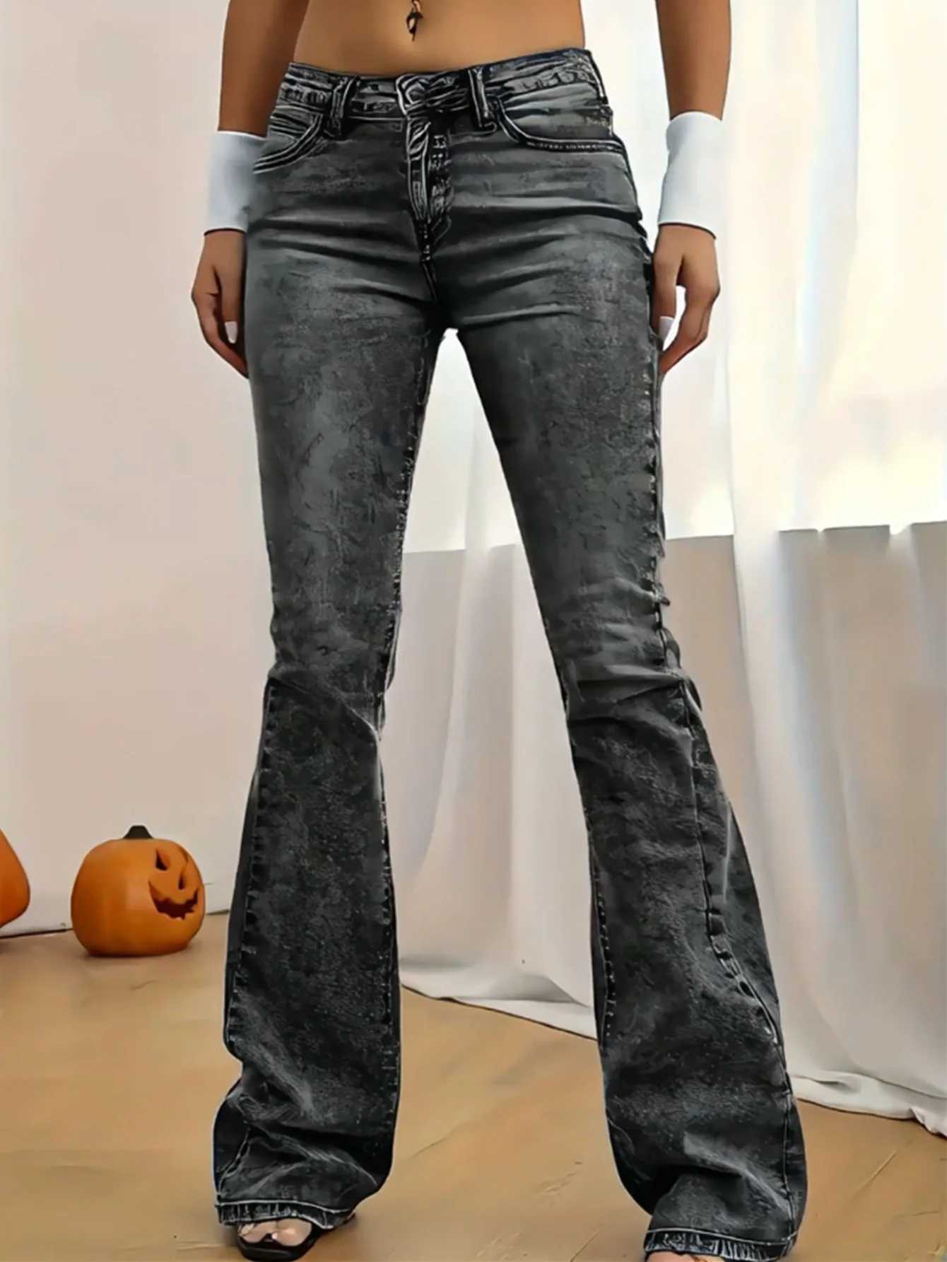 Y2K womens stretch denim trousers with a bootcut shape that flatters the figure perfectly and are suitable for elegant style C251110