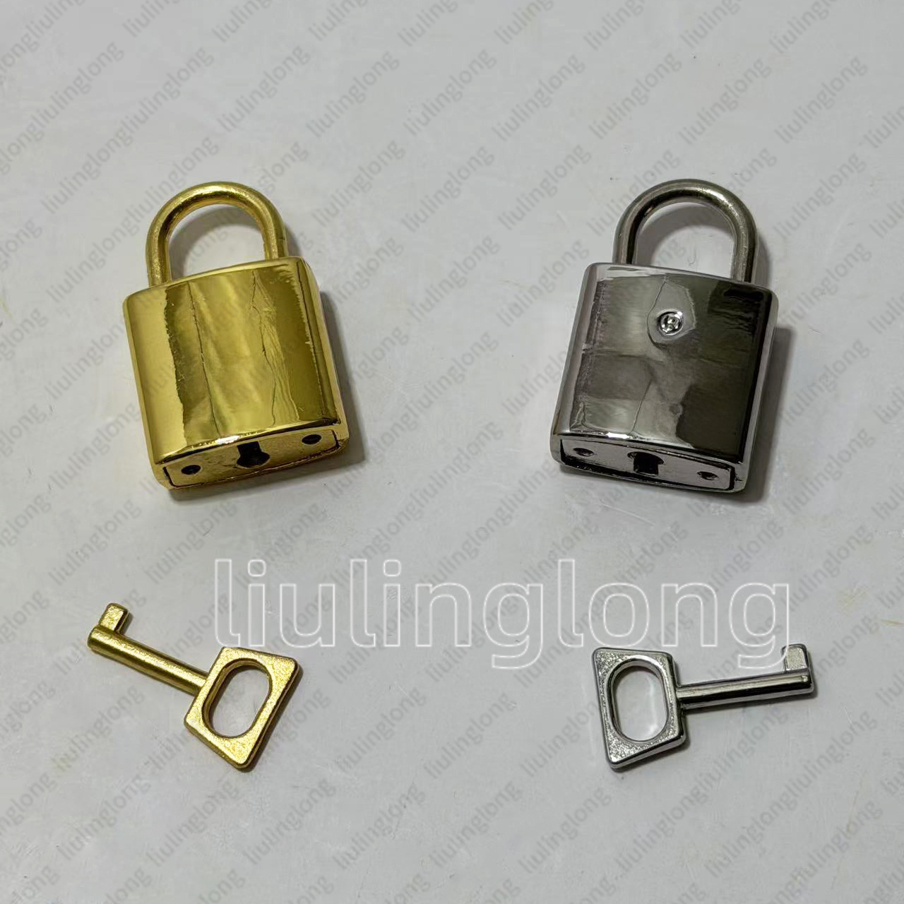 Silver Lock and key designer bag Fashion Accessories