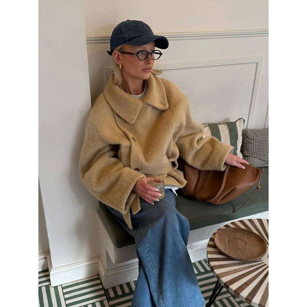 2025 Retro Side Buttons Plush Short Coat Women Elegant Solid Lapel Tweed Coats With Belt Lady Winter Chic Classic Street Outwear