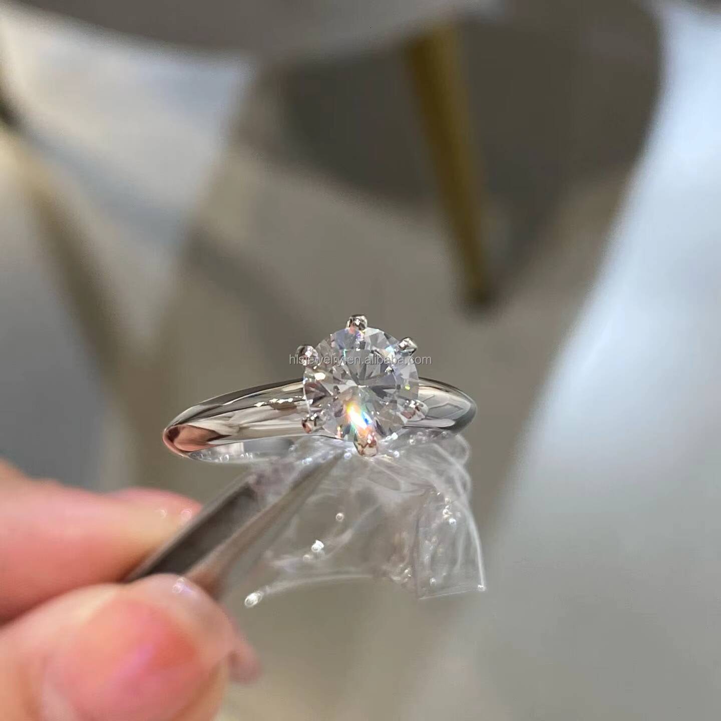 High-End S925 Pure Silver Moissanite Ring Classic Simple Six Claw Wedding Ring Not Fading Niche Fine Jewelry