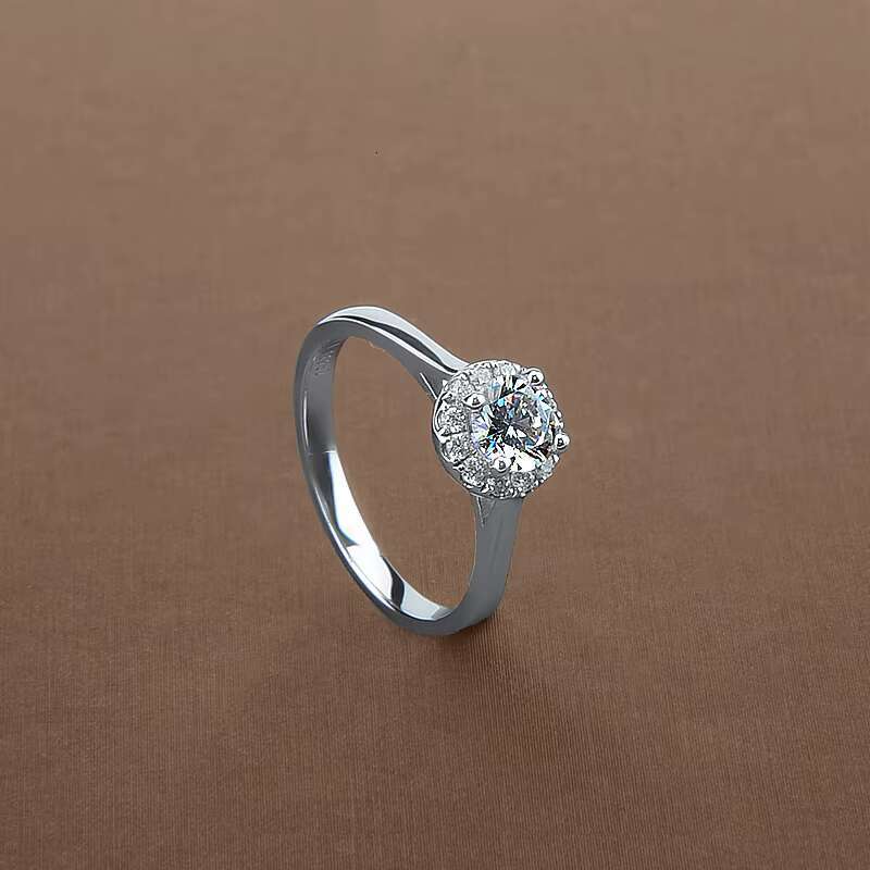 Wholesale Luxury Four Prong Moissanite Ring 1 Ct S925 Sterling Silver 18K Gold Plated Wedding Engagement Ring With Certificate