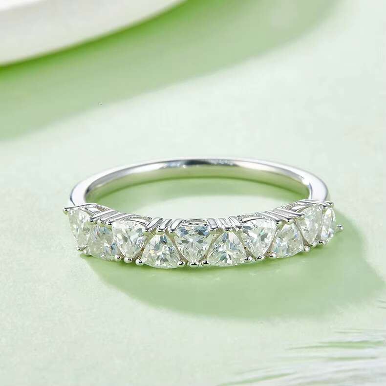 China Wholesale 925 Silver Jewelry Set Ring Moissanite Jewelry Silver Female Wedding Proposal Moissanite Diamond Ring