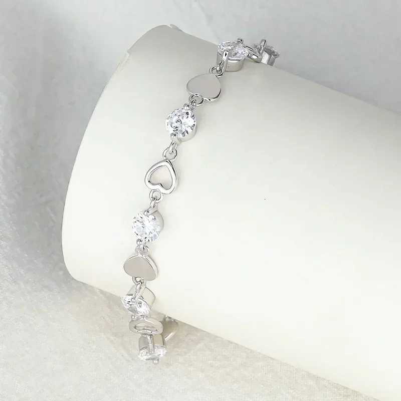 Luxury 925 Sterling Silver Heart Zircon Bracelet for Women Korean Fashion Sweet Cool Hollow Heart Bracelets Party Jewelry GiftsT251110