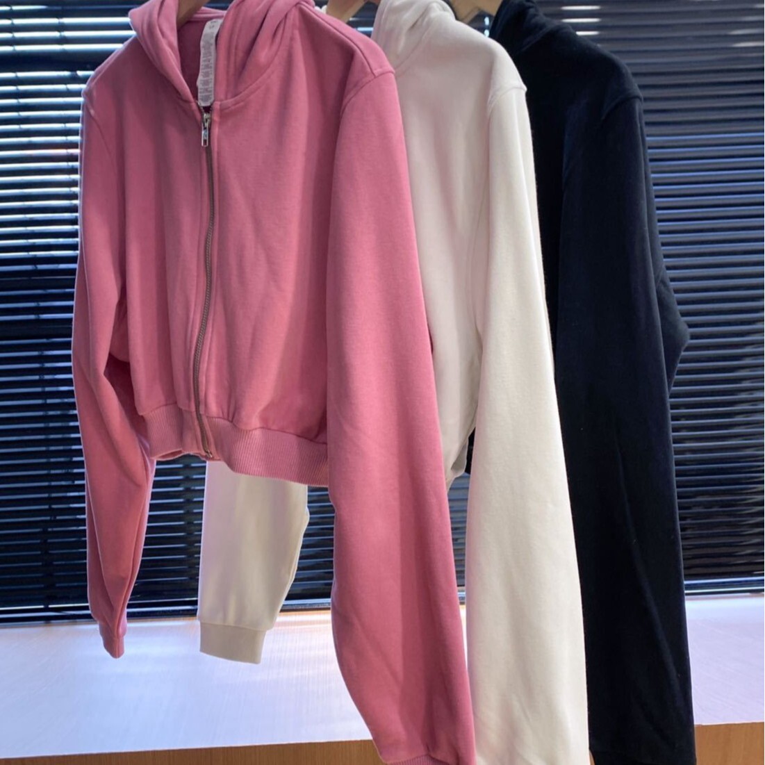 hoodie Yoga Fitness Sports Yoga Hoodie Jacket Autumn Winter Women Fleece Lined Thickened Pure Cotton Short Top jacket