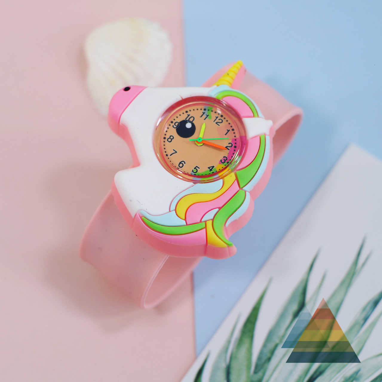 200 Style Animals Shark Unicorn Watch Kids Toys Children Quartz Watches Silicone Slap Belt Child Clock Baby Watch Christmas Gift Y240809