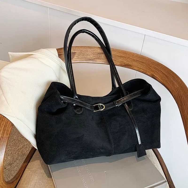 Autumn Winter Womens Suede Underarm Tote Bag Large Capacity Commuter Shopper Shoulder Bag 2025 New Trendy Soft Leather Handbags K251110