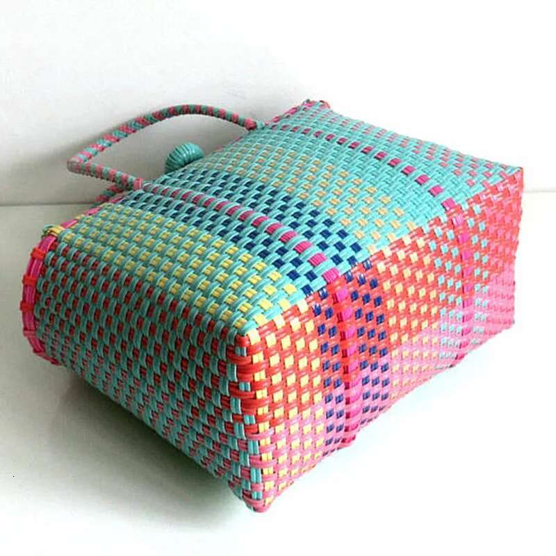 Women Large Weave Beach Woven Bucket Bag Casual Tote Handbags Shopping Popular Plastic Braided Holiday Basket