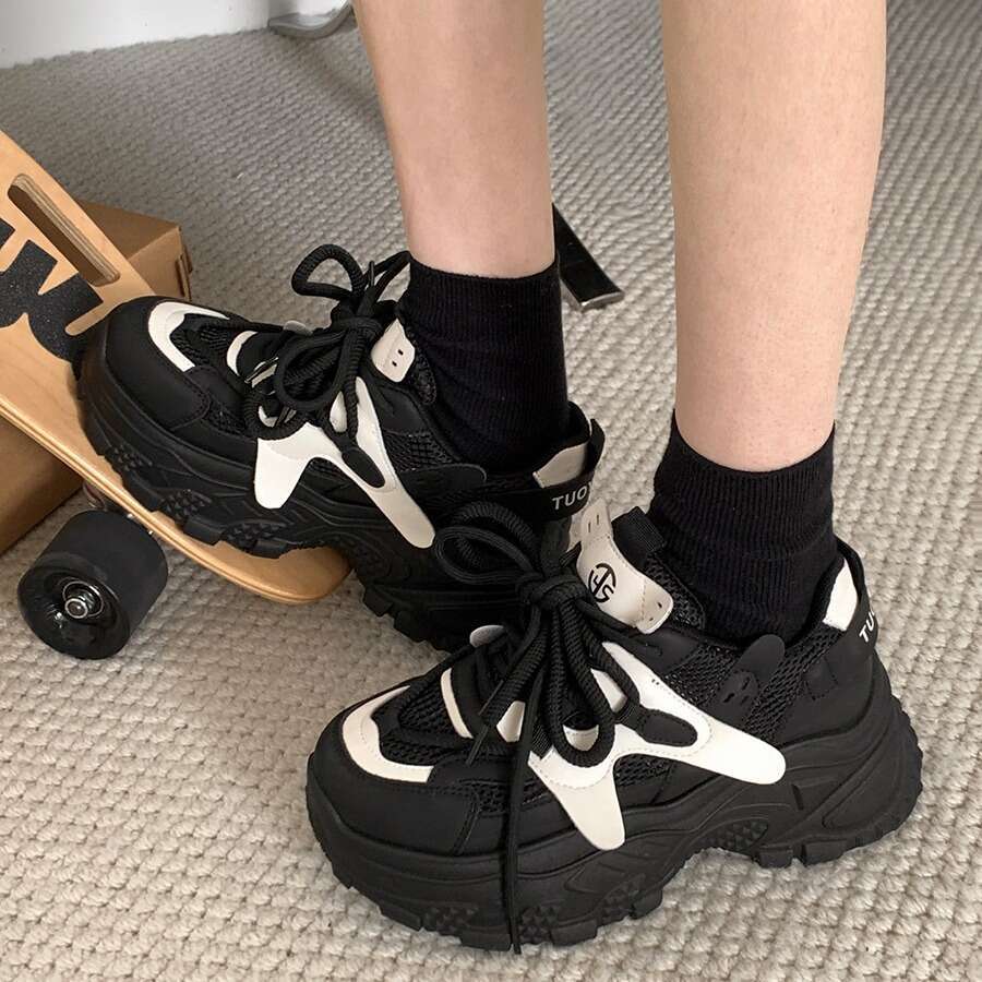 Versatile Hong Kong Style White Thick-Soled Shoes Women 2025 New Autumn Winter Student Retro Sneakers