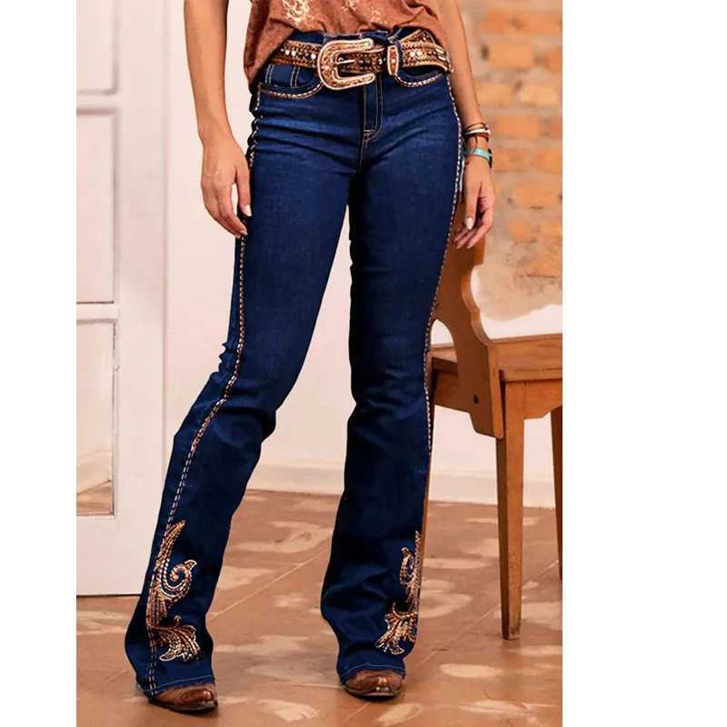 Stylish Cowgirl Boo-Cut Denim Jean Exquisite Embroidery Stretch Comfortable Ladies Country Outfit Western Women Trousers T02 C251110