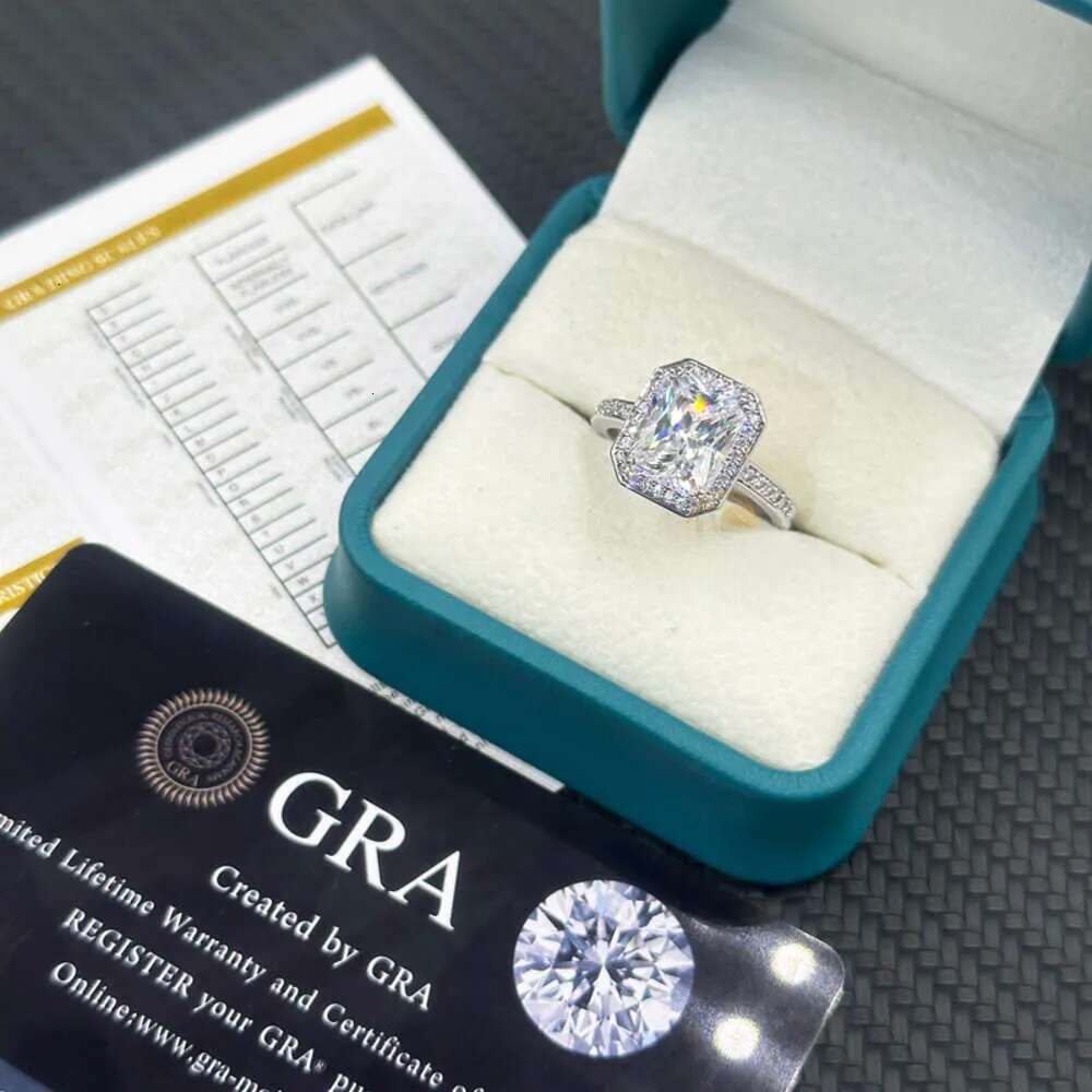 Custom 18k solid gold jewelry men vvs solitaire 3ct rectangular cut moissanite engagement ring