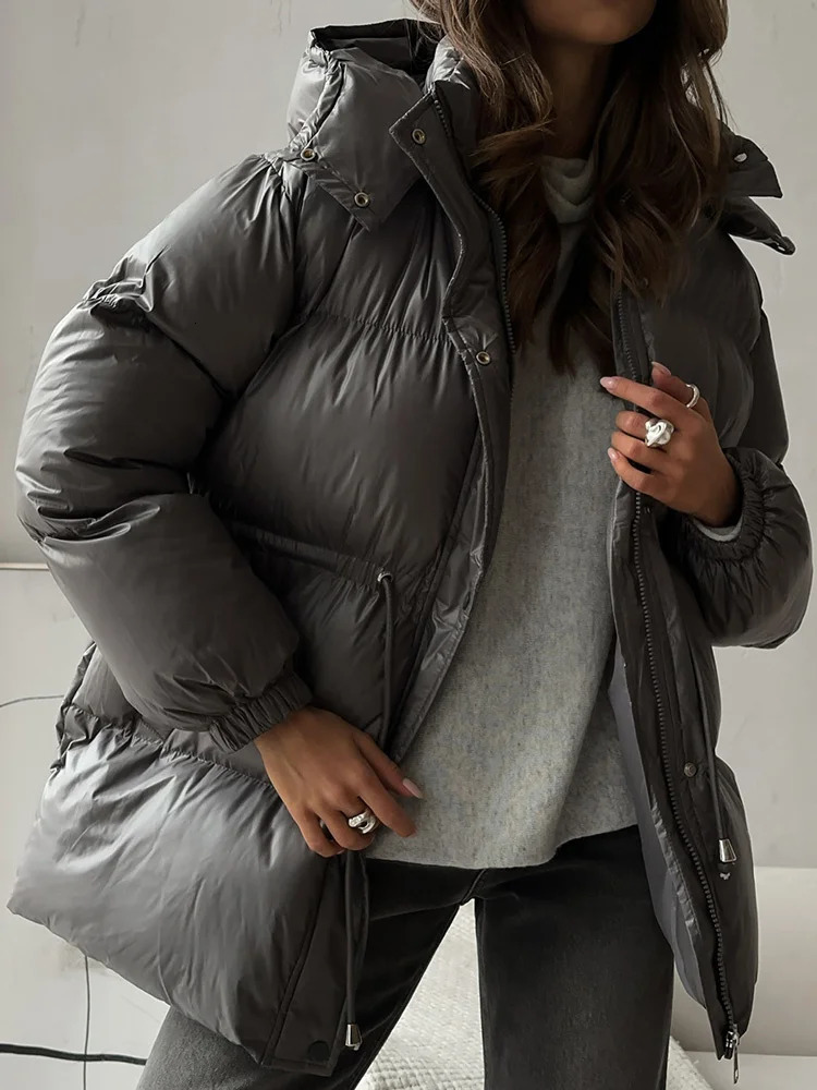 Tossy Leisure Womens Hooded Short Parker Coat Drawstring Waist Warm Solid Pocket Zipper Winter Long Sleeves 2025 Parker Coat 251107