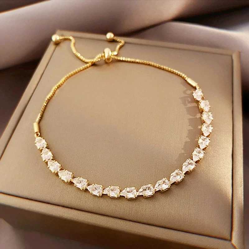 Fashion Luxury Adjustable Zircon Bracelet For Women Geometric Square Wristband For Party Wedding Temperament JewelryT251110