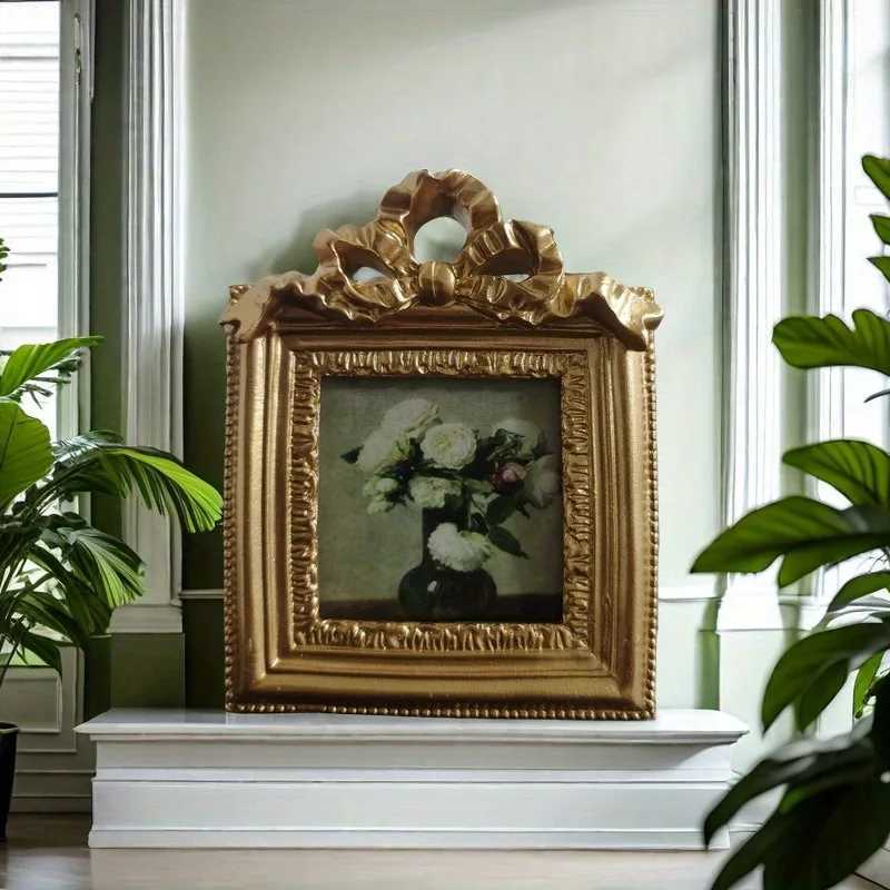 European Style Retro Carved Floral Resin Photo Frame Gold Color Square Design for Desktop Display and Wall Hanging Home Decor L251110 H260306