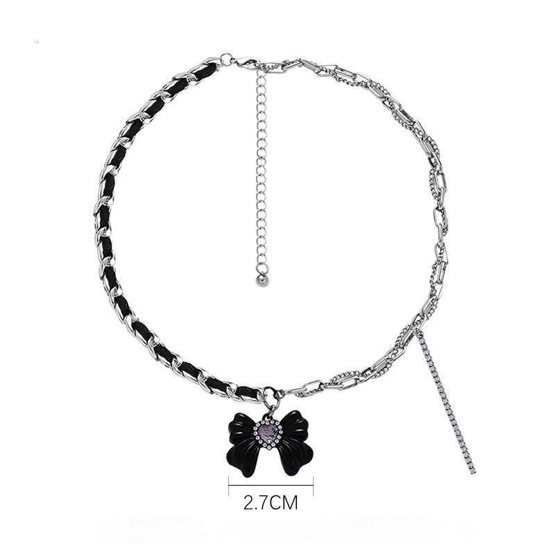 Butterfly Bow Pendant Necklace for Women, High-End Design, Unique Chain, Niche Fashion, Sweet Cool Hot Girl Style Collarbone Chain