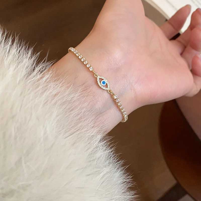 Full of Rhinestones Adjustable 18K Gold Plated Copple Bracelet For Women New Trendy Shiny Eyes Zircon Bracelet Hand JewelryT251110