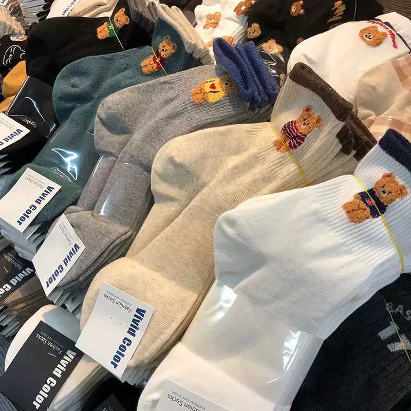 High quality cartoon elegant womens bear cute socks pure cotton Harajuku style womens novel breathable socks Christmas gift X2504103