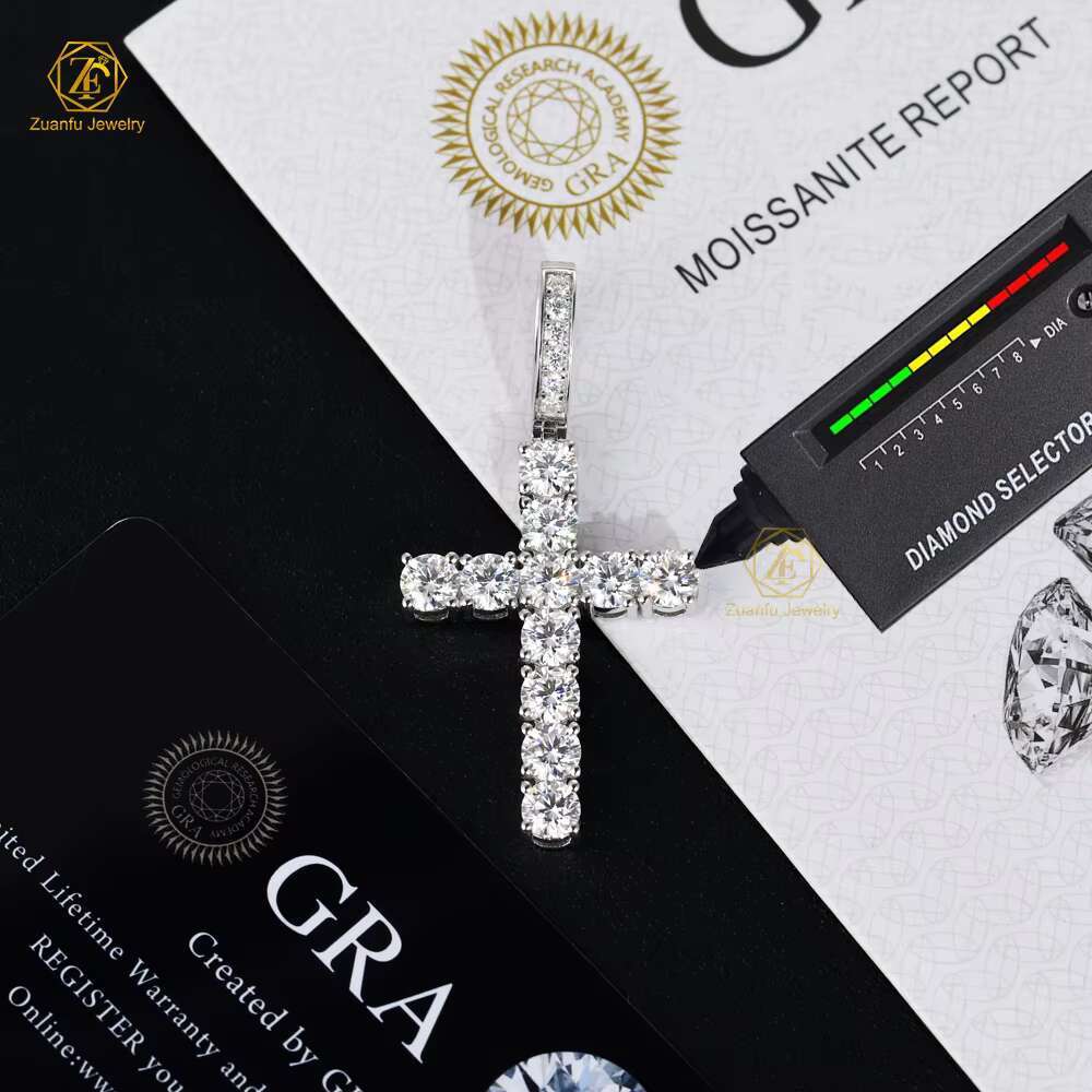 Sell in Bulk Moissanite Pendant 5mm D VVS Hiphop Jewelry Diamond Moissanites Pendants Cross 925 Silver