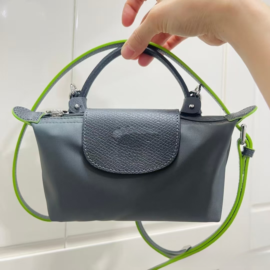 New French style popular mini dumpling bag, trendy handbag, mini phone bag, high-end women's crossbody bag, fashionable designer bag