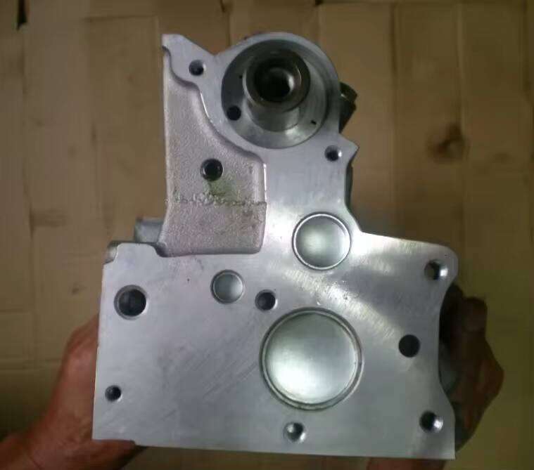 F9Q K9K Cylinder Head VM80A VM81A VM843A F8Q M9R M9T R9M R9 R12 ZD3A2 L90 K7M 9HX