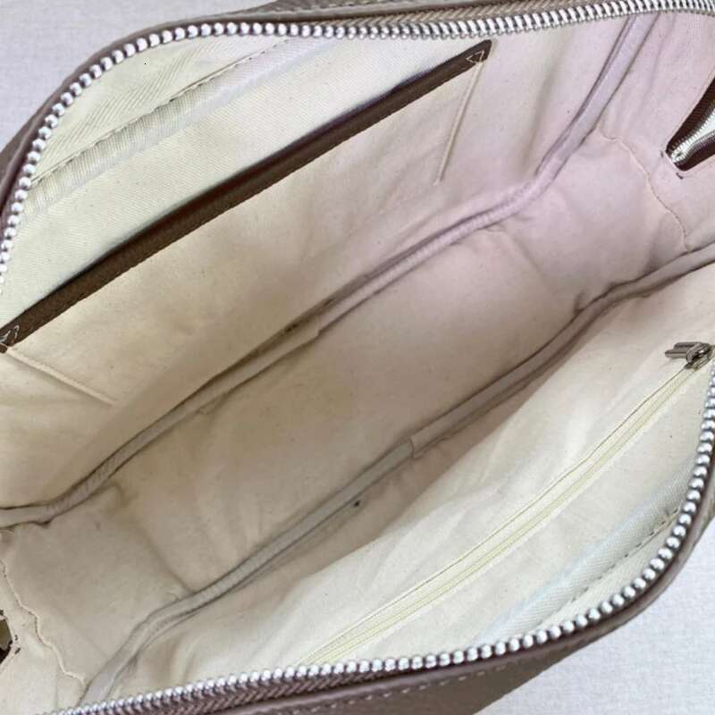 Women's Designer High Quality Cowhide Feather Tote Large Capacity One Shoulder Crossbody Bag Business Briefcase