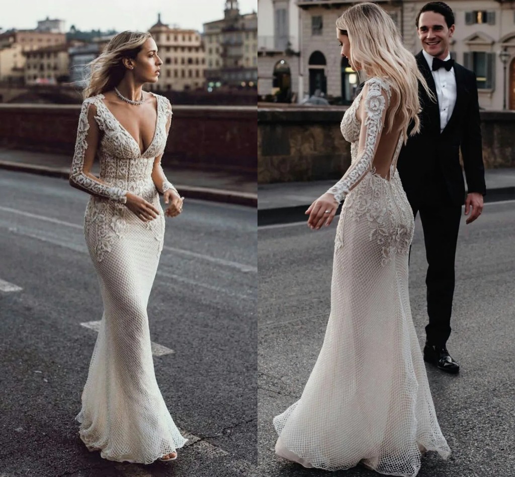 226 Designer Mermaid Wedding Dress With Long Sleeves Chic Ivory Lace Appliqued Bohemian Country Civil Bridal Gowns Sexy Deep V Neck Fitted Robe De Mar