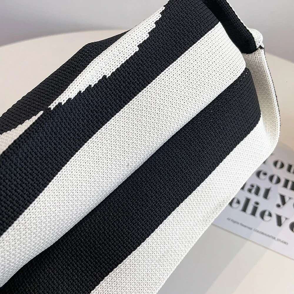 Handmade Knit Handbag Women Mini Knot Wrist-Bag Female Casual Color Wide Stripe Plaid Tote Student Reusable Shopping Bag