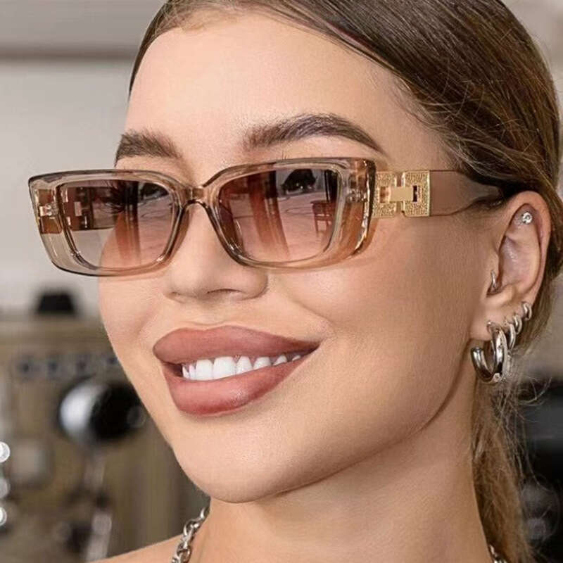 Cat Eye Narrow Chain Sunglasses European and American Fashion Small Frame Street Style Women's Sun glasses Trendy