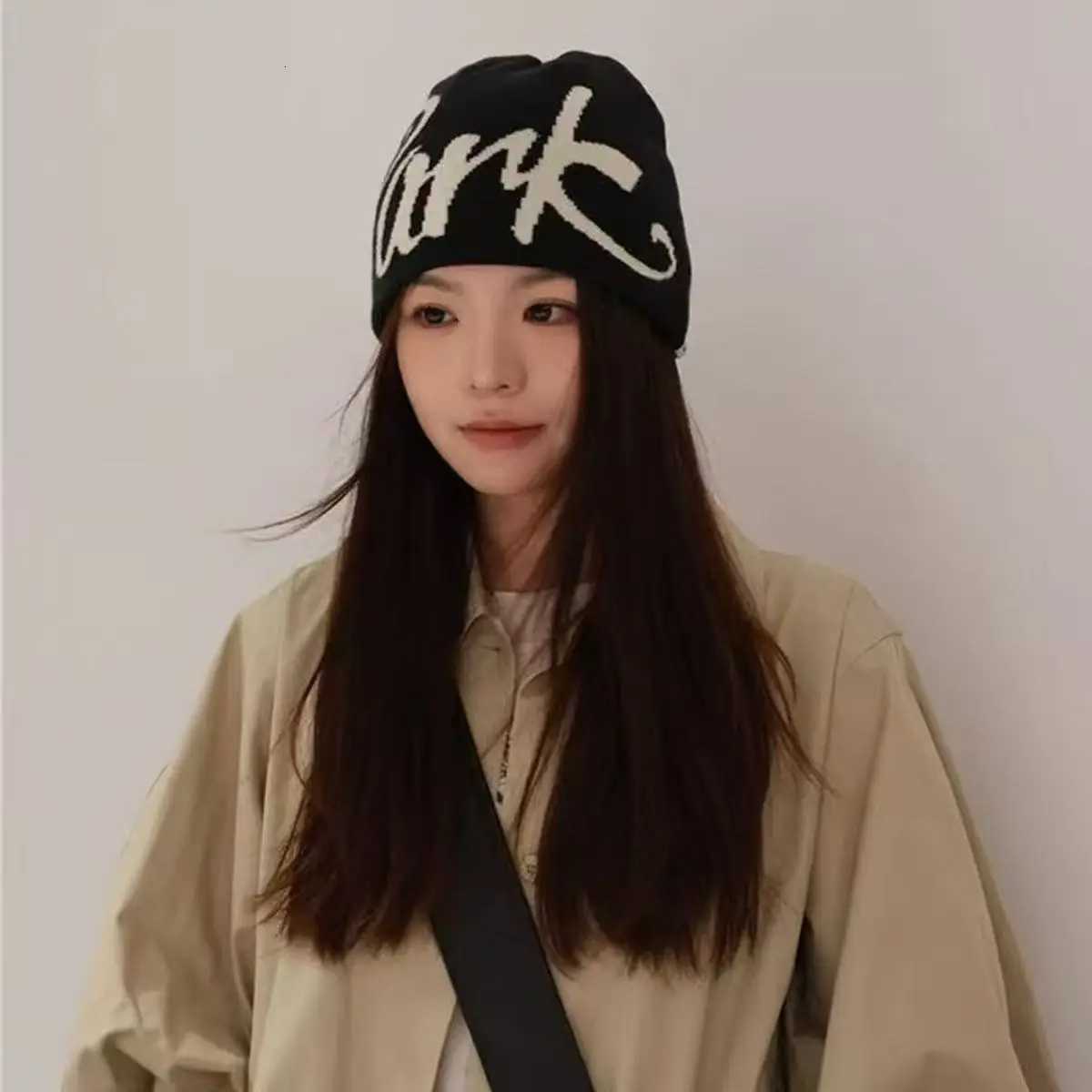 Unisex Trend Knitted Hats Color Block Warm Personal Beanies Autumn Winter New Versatile Street Fashion Hip Hop Niche SkateXJ251110