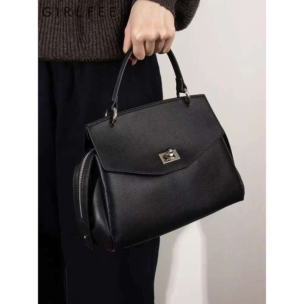 New Practical Design Large Capacity Cover Tote Light Green Cowhide Leather Women Handbag Beige Commuter Shoulder Bag