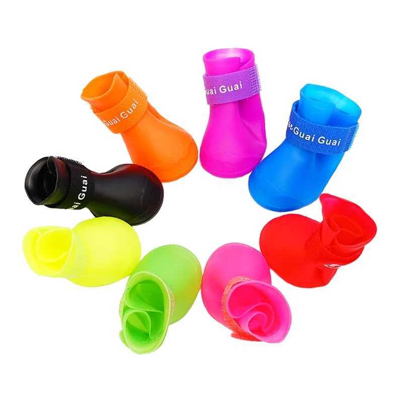 New Arrival 4 pieces/set of pet waterproof rain boots and non slip rubber boots used for Chihuahua outdoor shoes socks dog ankle boots pet accessories